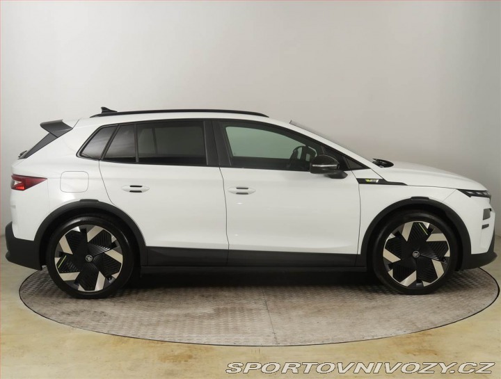 Škoda Elroq RS (84 kWh), Matrix LED 2025
