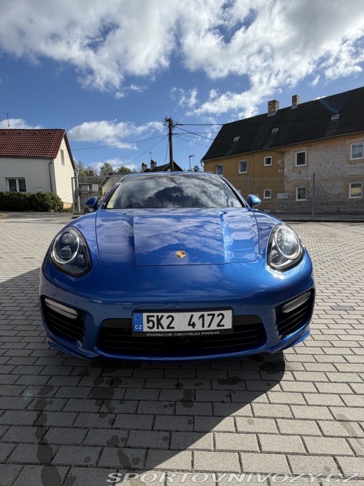 Porsche Panamera Turbo