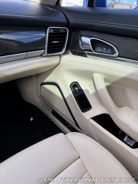 Porsche Panamera Turbo 2014