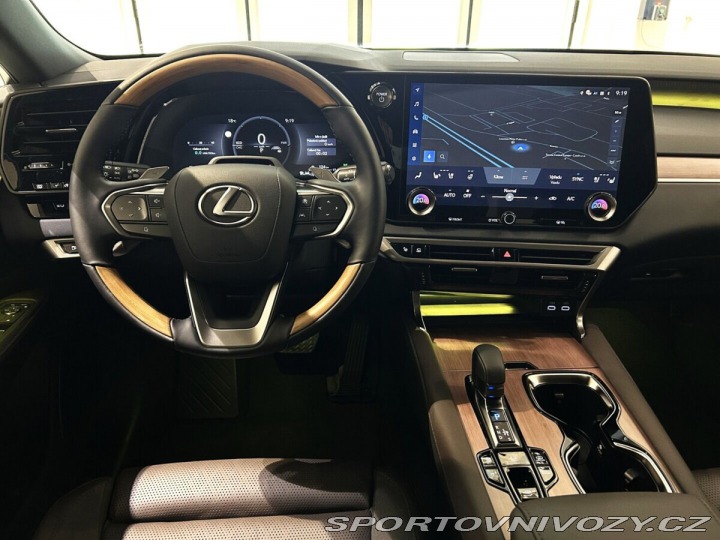 Lexus Ostatní modely RX 450h+ 2.5 PHEV LUXURY PAN 1800
