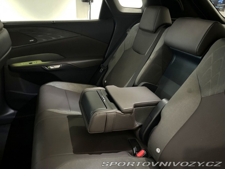 Lexus Ostatní modely RX 450h+ 2.5 PHEV LUXURY PAN 1800