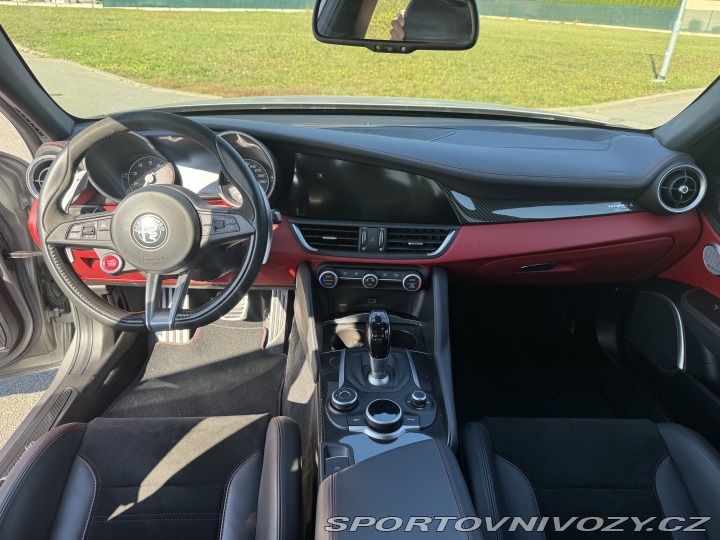Alfa Romeo Giulia Quadrifoglio N-RING 2019