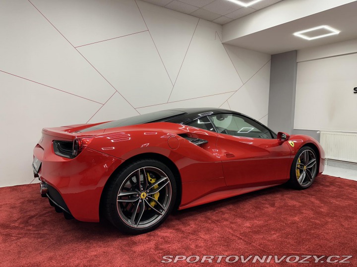 Ferrari 488 GTB*LIFT*CAMERA*QUIO*DPH* 2018