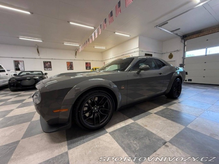 Dodge Challenger R/T Scat Pack Widebody 2019