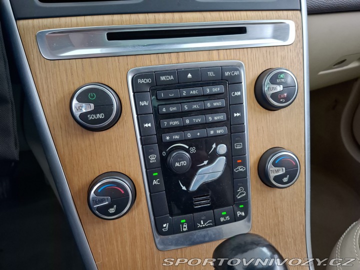 Volvo Ostatní modely XC60 Momentum D5 Polestar 2011