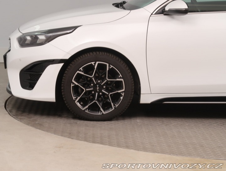 Kia ProCeed 1.5 T-GDI 2022