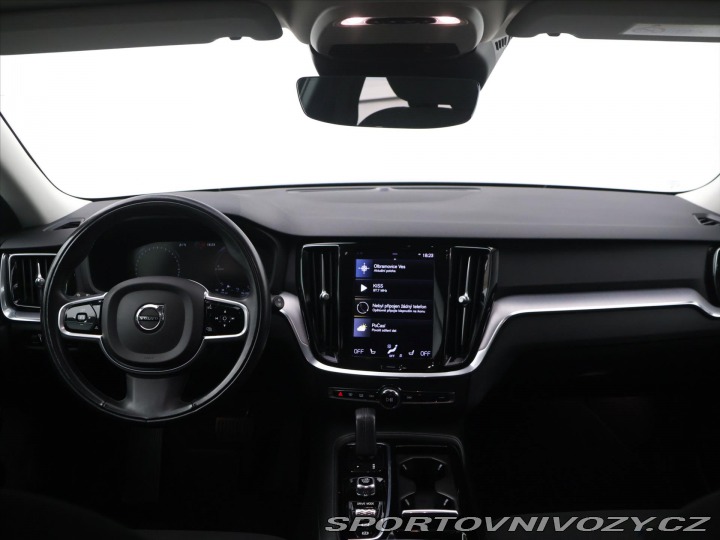 Volvo V60 2,0 T6 186kW 4x4 Momentum 2021
