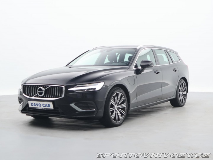 Volvo V60 2,0 T6 186kW 4x4 Momentum 2021
