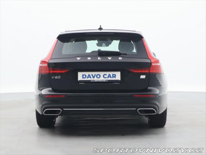 Volvo V60 2,0 T6 186kW 4x4 Momentum 2021