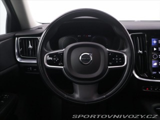 Volvo V60 2,0 T6 186kW 4x4 Momentum 2021