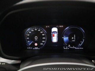 Volvo V60 2,0 T6 186kW 4x4 Momentum 2021