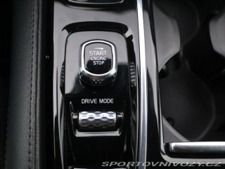 Volvo V60 2,0 T6 186kW 4x4 Momentum 2021