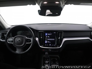 Volvo V60 2,0 T6 186kW 4x4 Momentum 2021