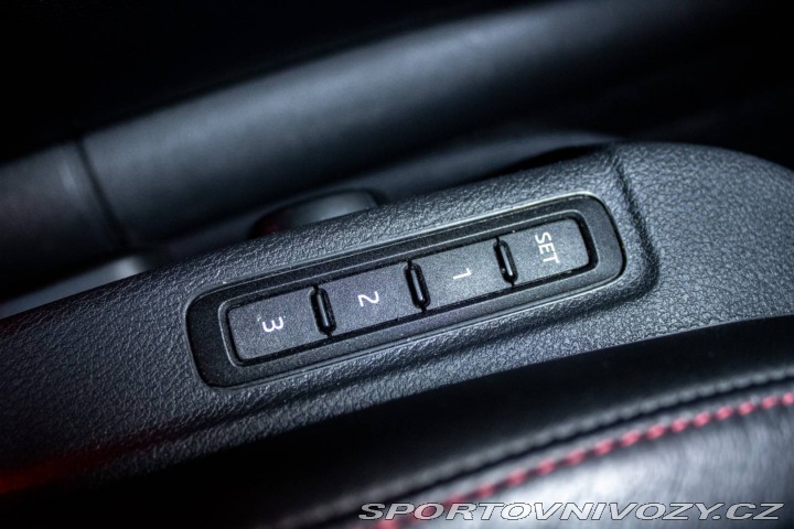 Škoda Octavia RS Combi 2.0 TDI RS 4x4 DSG 2019