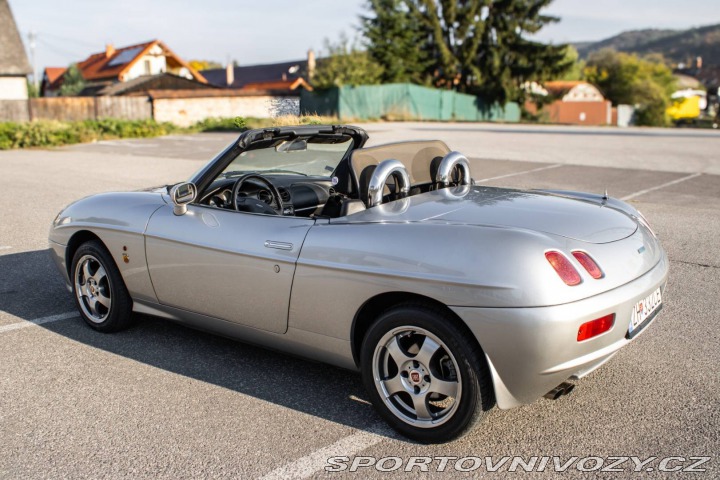 Fiat Barchetta 1.8 96kW MT/5 2000 / AJ 2000