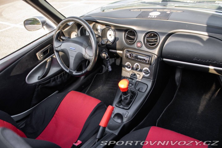 Fiat Barchetta 1.8 96kW MT/5 2000 / AJ 2000