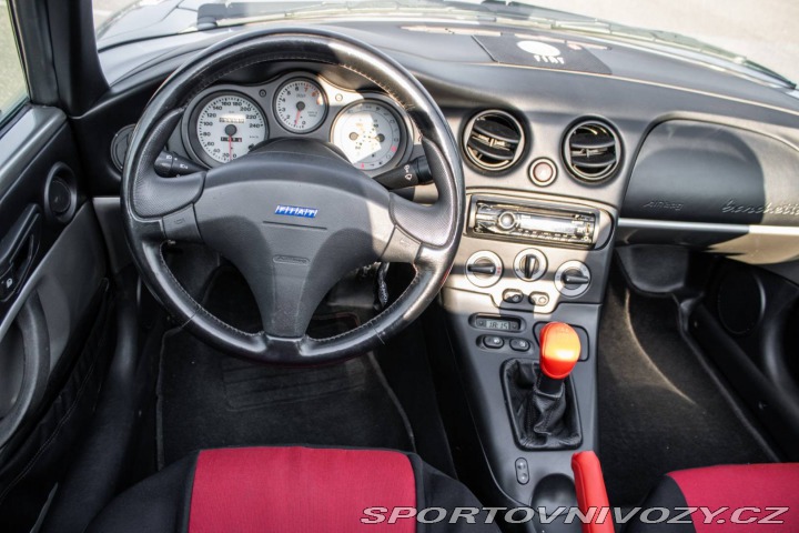 Fiat Barchetta 1.8 96kW MT/5 2000 / AJ 2000
