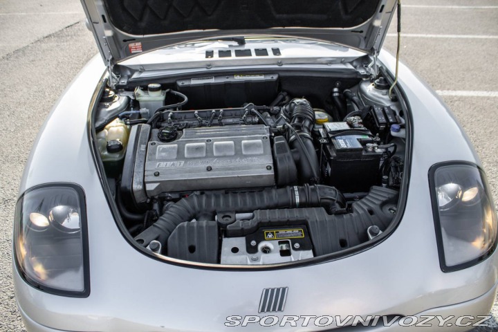 Fiat Barchetta 1.8 96kW MT/5 2000 / AJ 2000