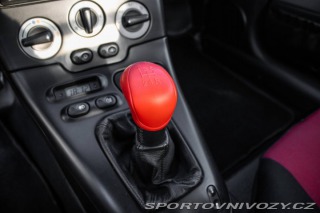 Fiat Barchetta 1.8 96kW MT/5 2000 / AJ 2000