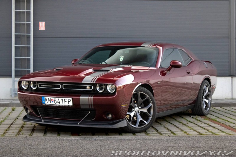 Dodge Challenger 3.6 V6 VVT / 218kW / A7