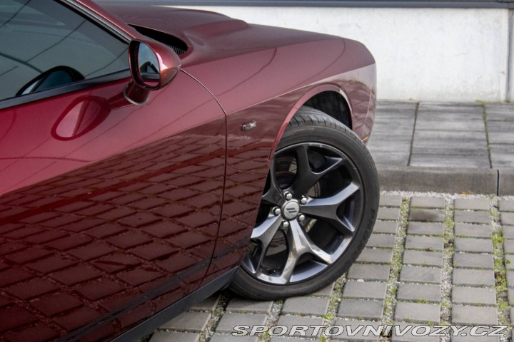 Dodge Challenger 3.6 V6 VVT / 218kW / A7 2018