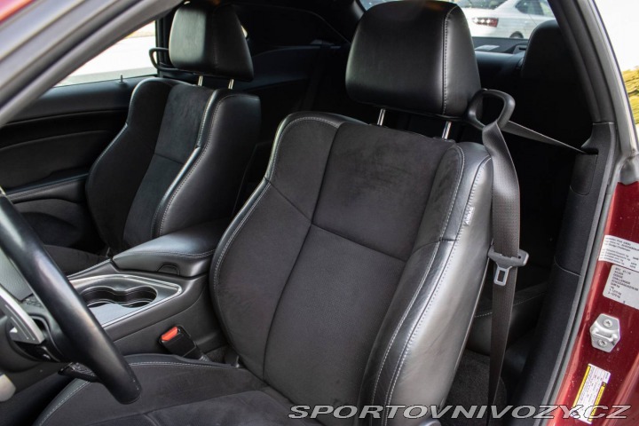 Dodge Challenger 3.6 V6 VVT / 218kW / A7 2018