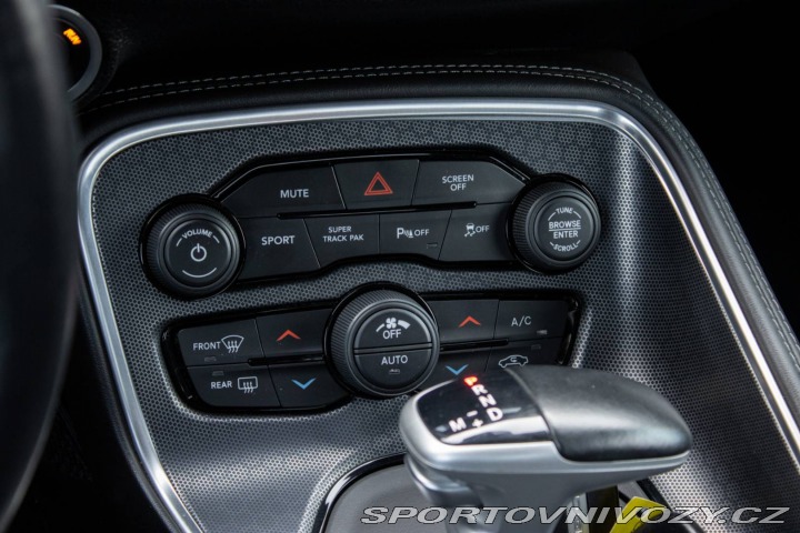 Dodge Challenger 3.6 V6 VVT / 218kW / A7 2018