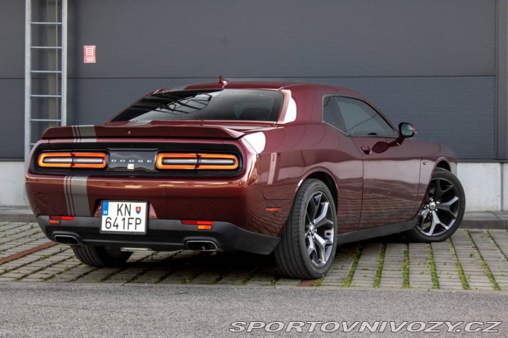 Dodge Challenger 3.6 V6 VVT / 218kW / A7 2018