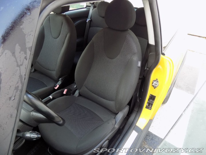 Mini Cooper 1.6i/Klimatizace/ 2007
