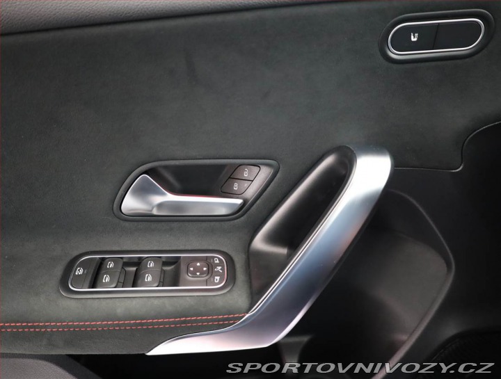 Mercedes-Benz A A 200 2024