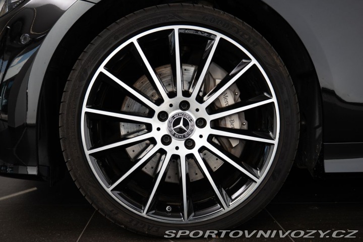Mercedes-Benz E d 4M coupé Burmester/360/ 2021