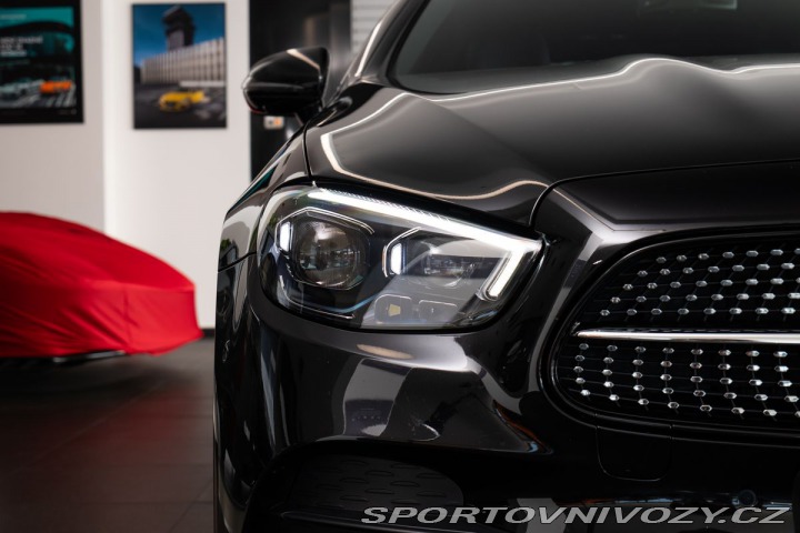 Mercedes-Benz E d 4M coupé Burmester/360/ 2021