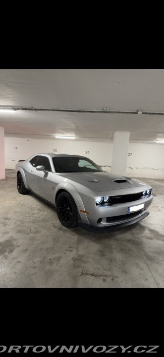 Dodge Challenger 6.4 scat pack Widebody 2020