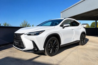 Lexus  NX 450h plus 450h+ 2.5 PHEV PRESTIGE