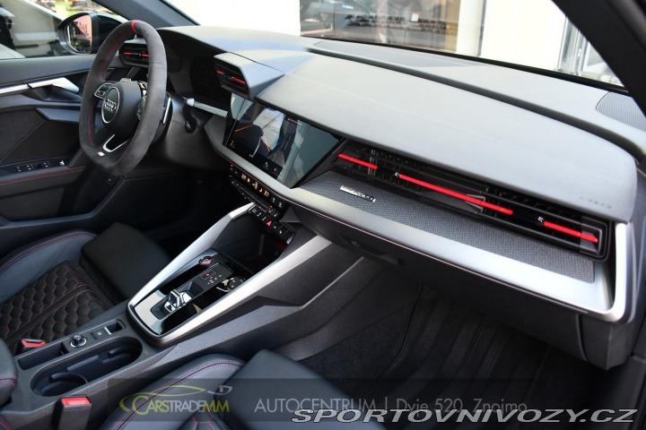 Audi RS3 2.5TFSI Q ACC 1.M ČR 2024