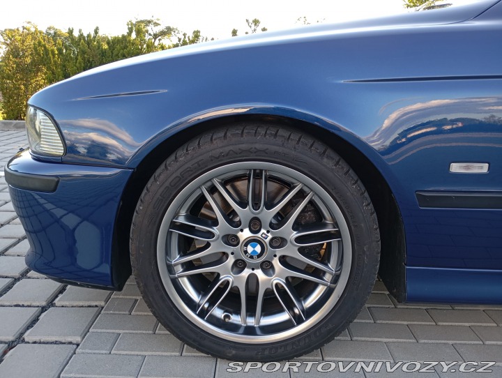 BMW M5 E39 2000