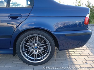 BMW M5 E39 2000
