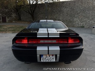 Dodge Challenger SRT8 2012