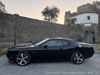 Dodge Challenger SRT8 2012