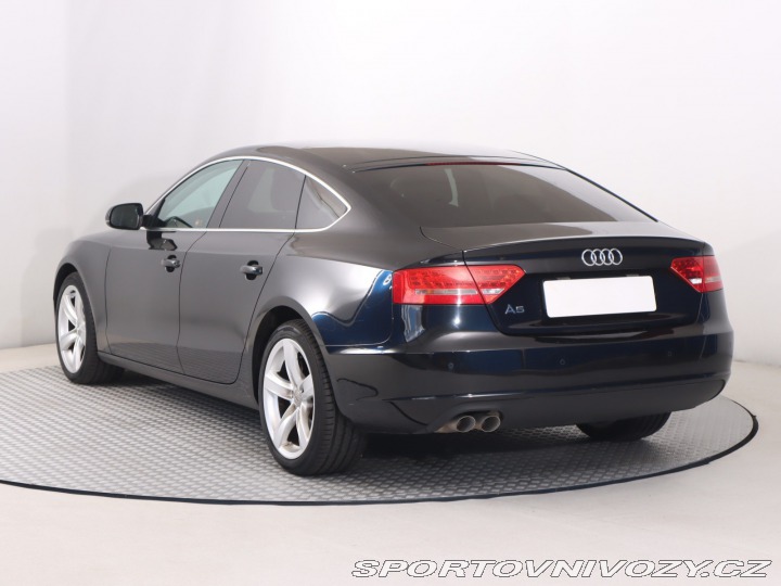 Audi A5 2.0 TDI 2011
