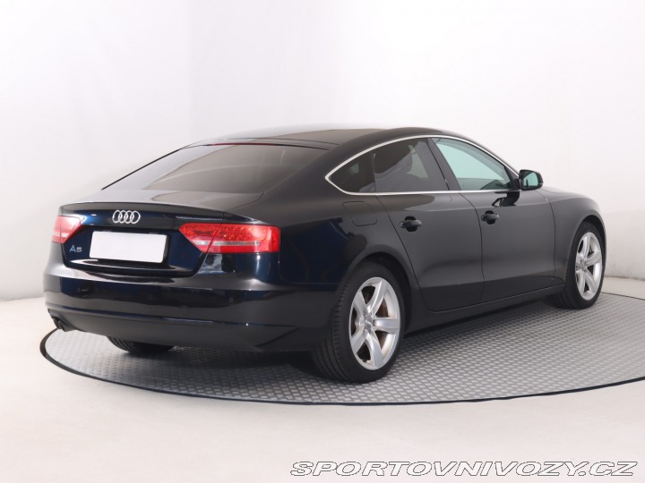Audi A5 2.0 TDI 2011