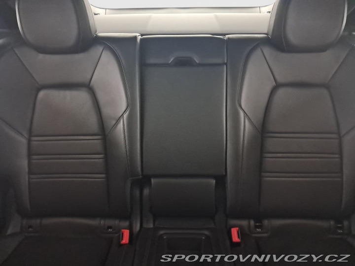 Porsche Cayenne V6 2023