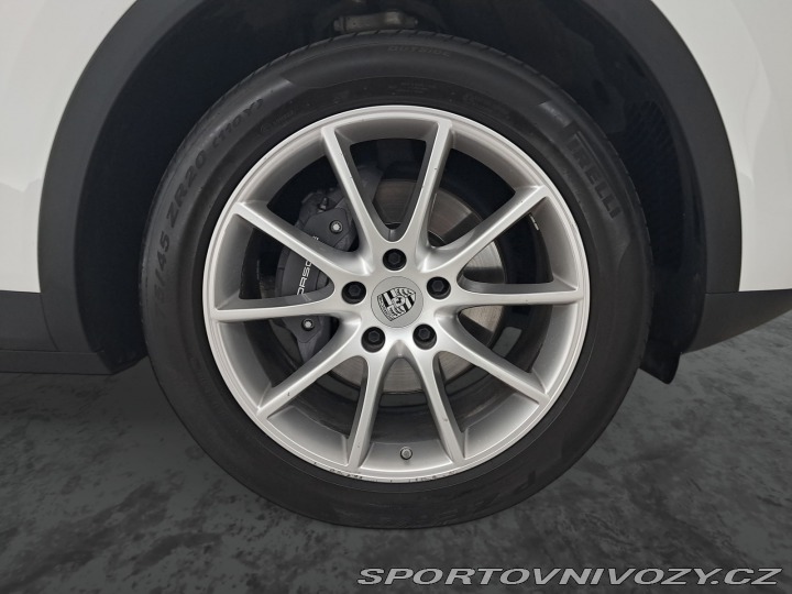 Porsche Cayenne V6 2023