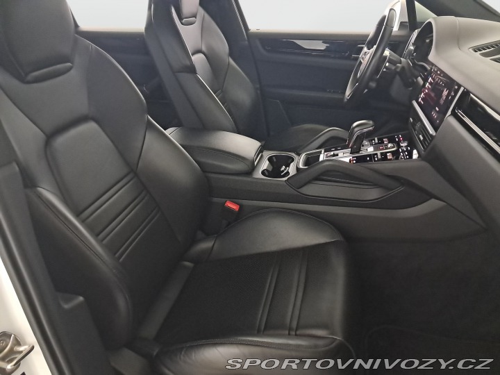 Porsche Cayenne V6 2023