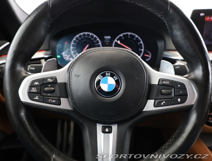 BMW 5 M Sport 540i xDrive 2020