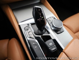 BMW 5 M Sport 540i xDrive 2020