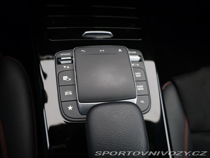 Mercedes-Benz CLA AMG Paket 200 2021