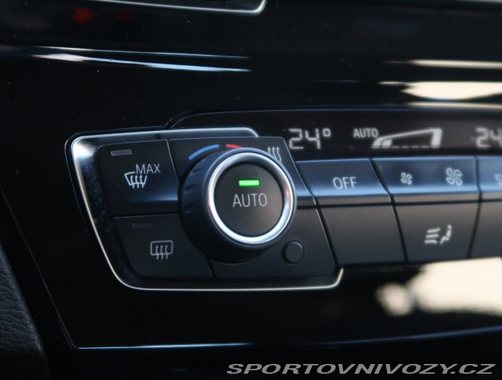 BMW X1 xDrive20i 2015