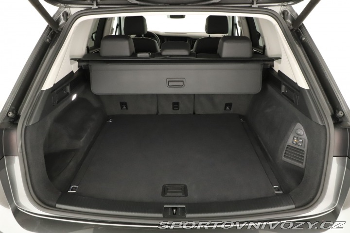 Volkswagen Ostatní modely Touareg 3.0 TDI 2020
