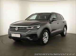 Volkswagen Ostatní modely Touareg 3.0 TDI 2020